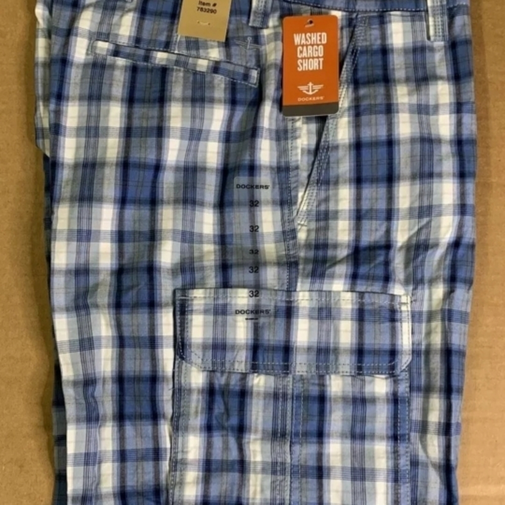 Dockers Blue and White Plaid Cargo Shorts